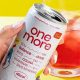 Marca de bebidas One More se reposiciona e lança novas embalagens