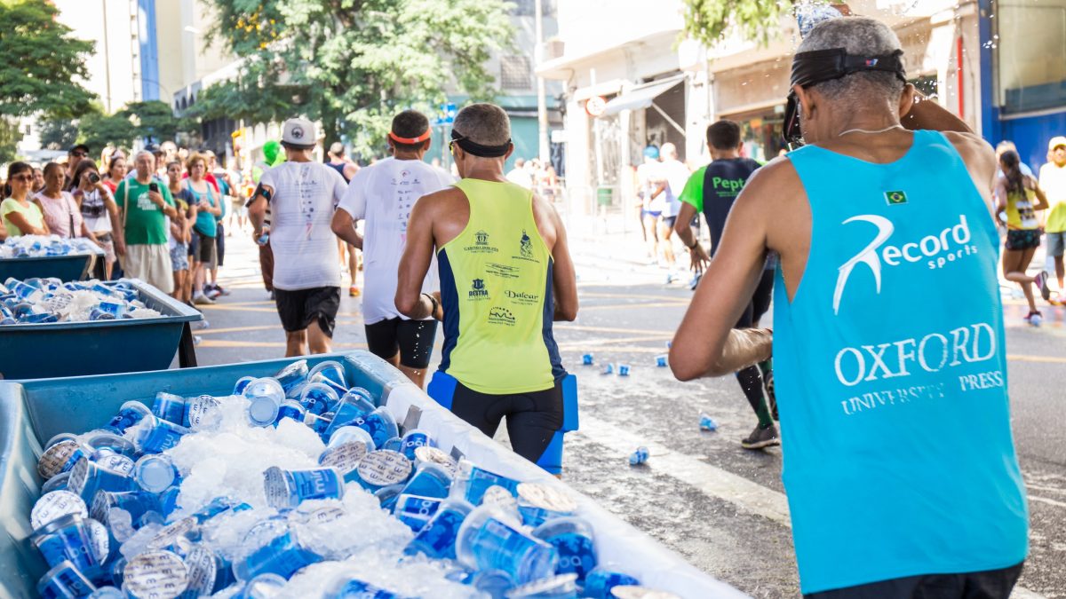 São Silvestre vai reciclar copos plásticos utilizados na corrida